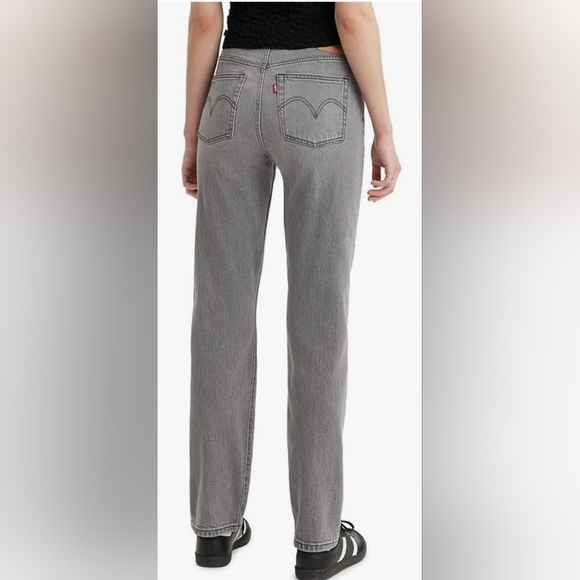 Levi's Women's 501 Original Fit Jeans - Picture 2 of 7